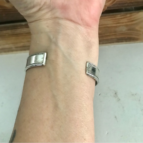 Sterling Cuff with sleeping beauty Turquoise signed marked SS - Picture 7 of 9